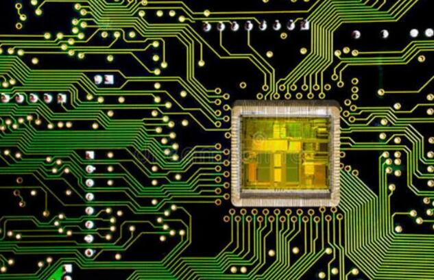 芯片禁令“大限已至”，鸿蒙2.0开源或是华为“角色转变”的开始